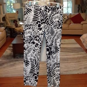 Talbots black & white size 4, plants